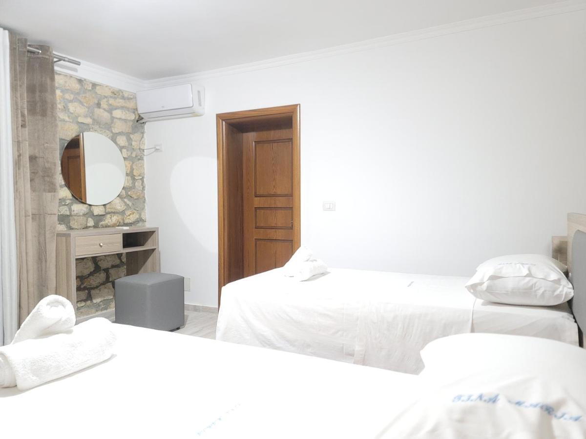 G&K Garden Hotel Μπεράτ Εξωτερικό φωτογραφία