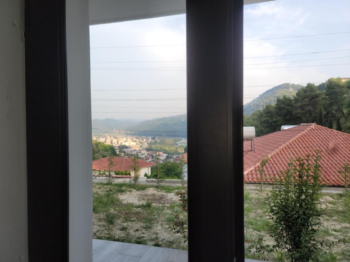 G&K Garden Hotel Μπεράτ Εξωτερικό φωτογραφία