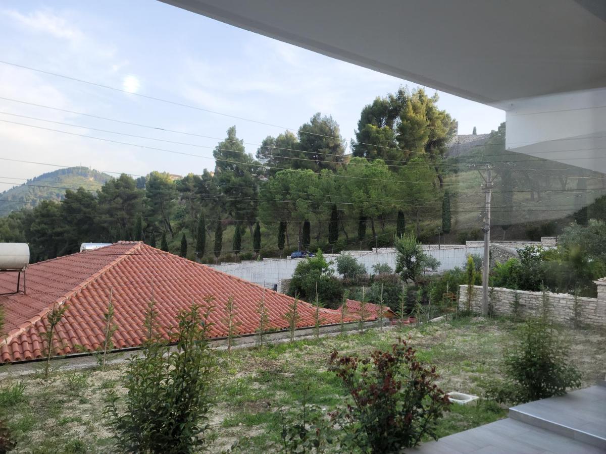 G&K Garden Hotel Μπεράτ Εξωτερικό φωτογραφία